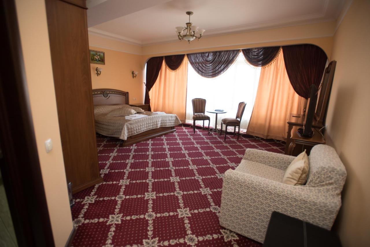 Altin Palace Comrat Exteriér fotografie