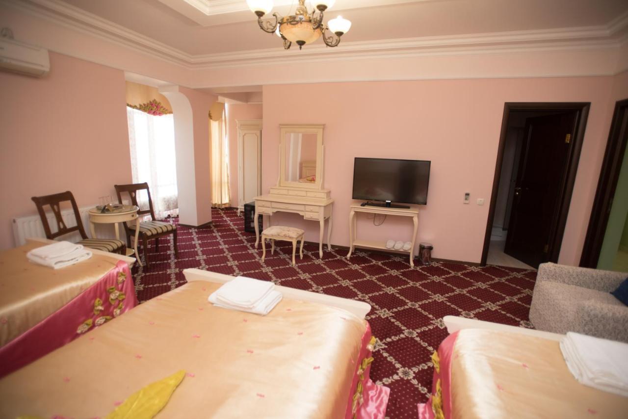 Altin Palace Comrat Exteriér fotografie
