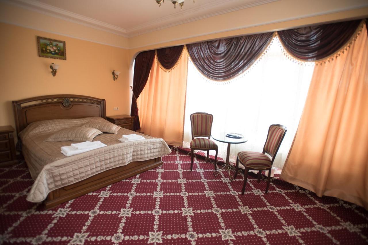 Altin Palace Comrat Exteriér fotografie